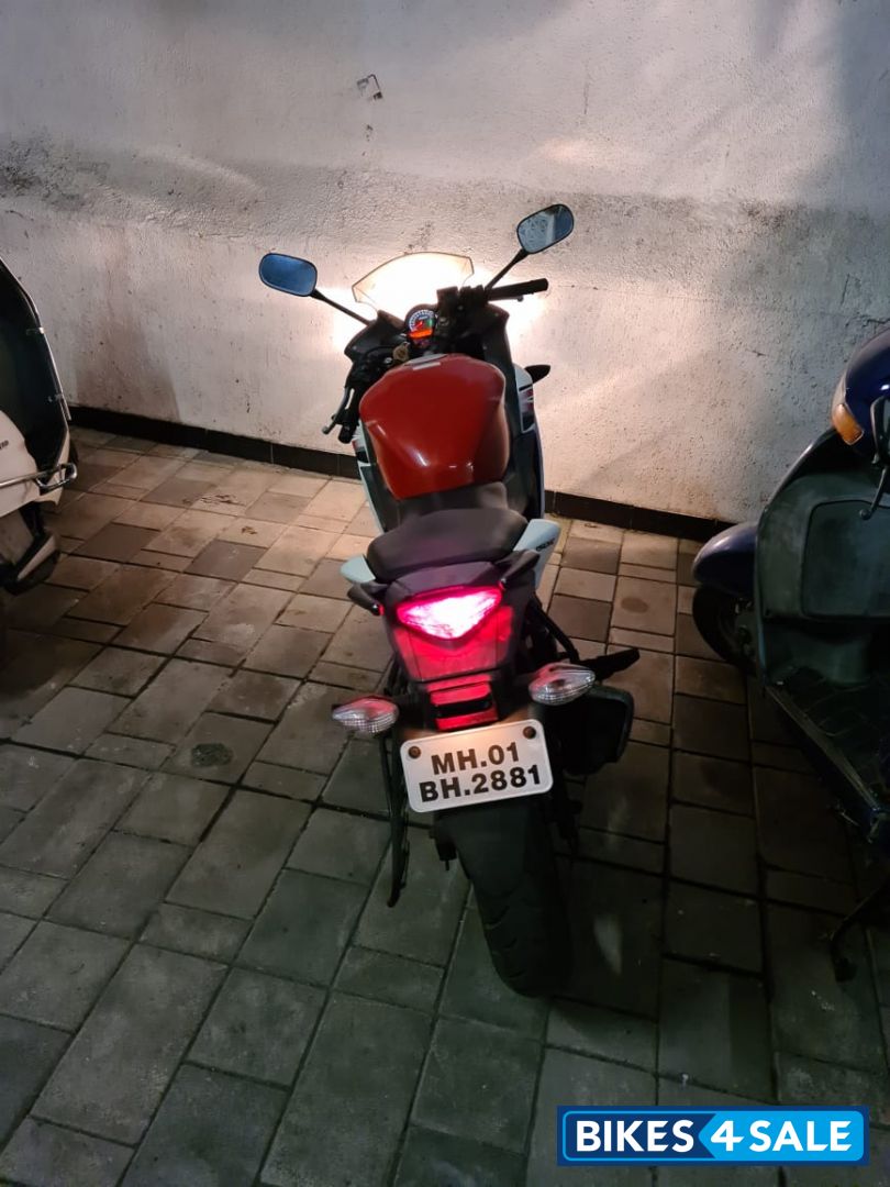 Red Honda CBR 150R
