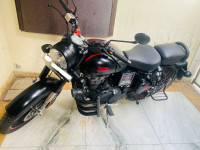 Stealth Black Royal Enfield Classic 350 BS VI