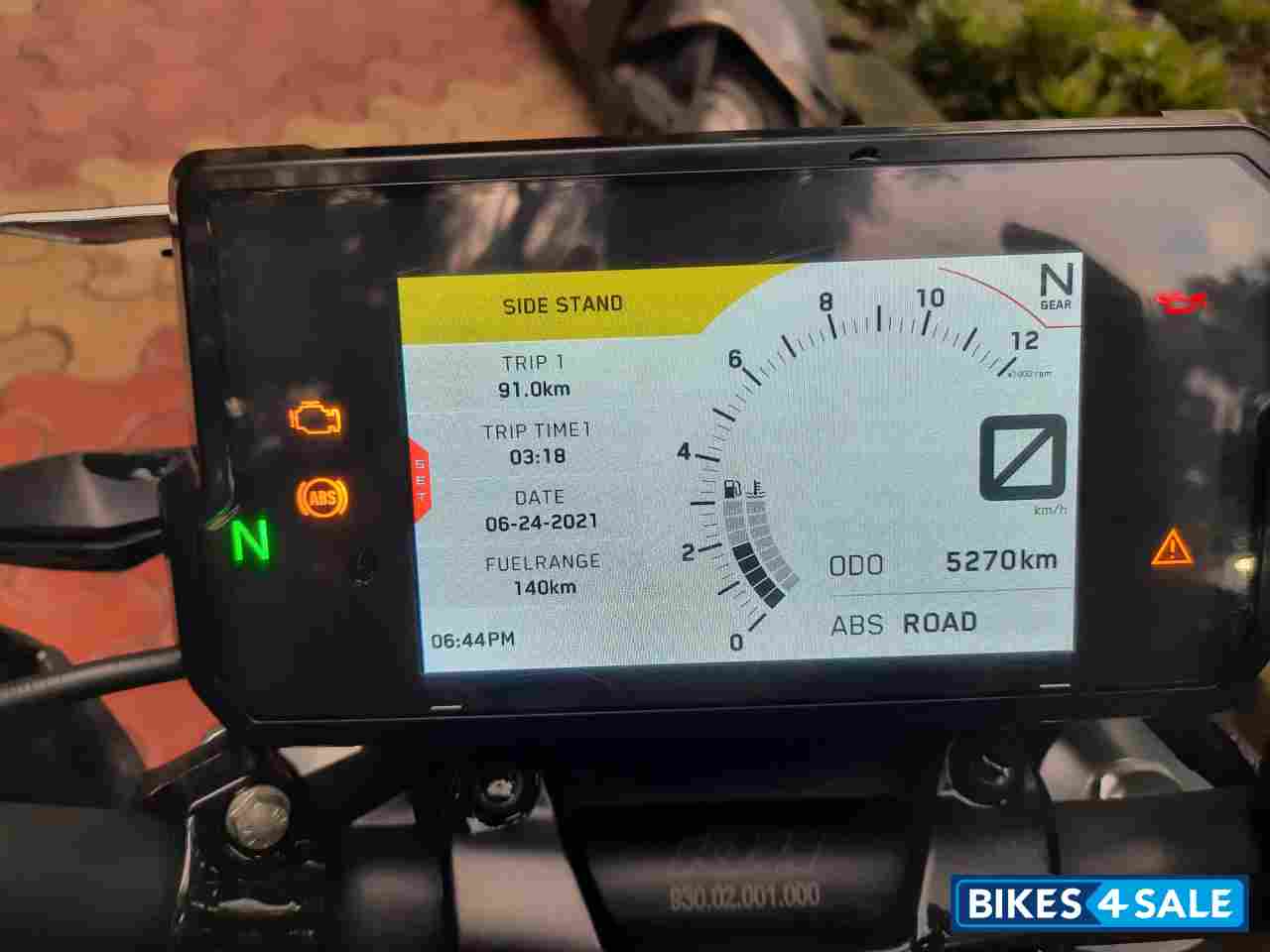 Silver KTM Duke 390 BS6 Silver KTM Duke 390 BS6