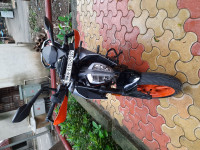 Silver KTM Duke 390 BS6