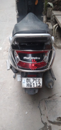Mahindra Gusto