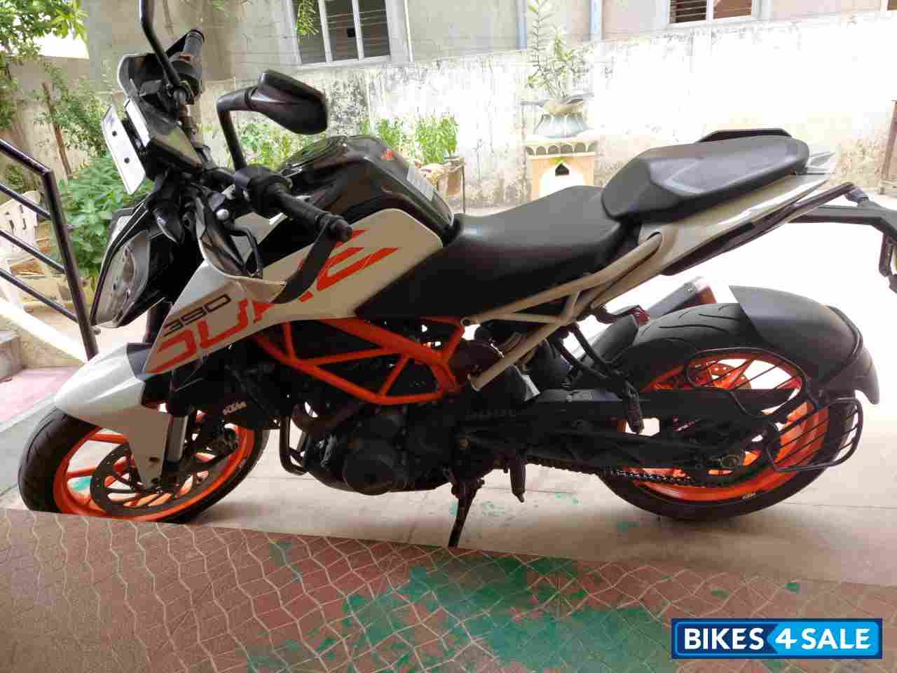 White And Orange KTM Duke 390
