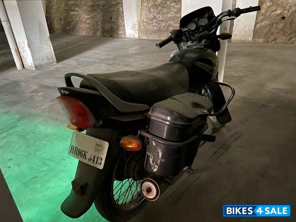 Black TVS Victor Black TVS Victor