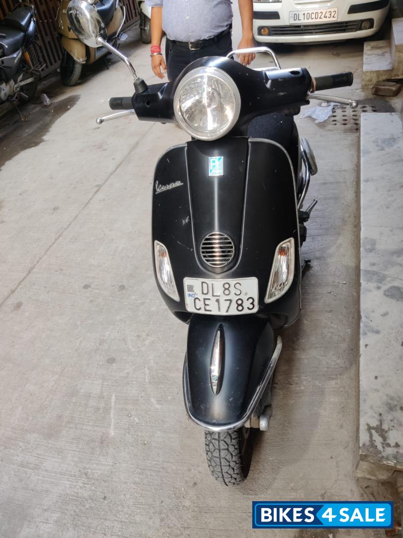 Vespa LX 125