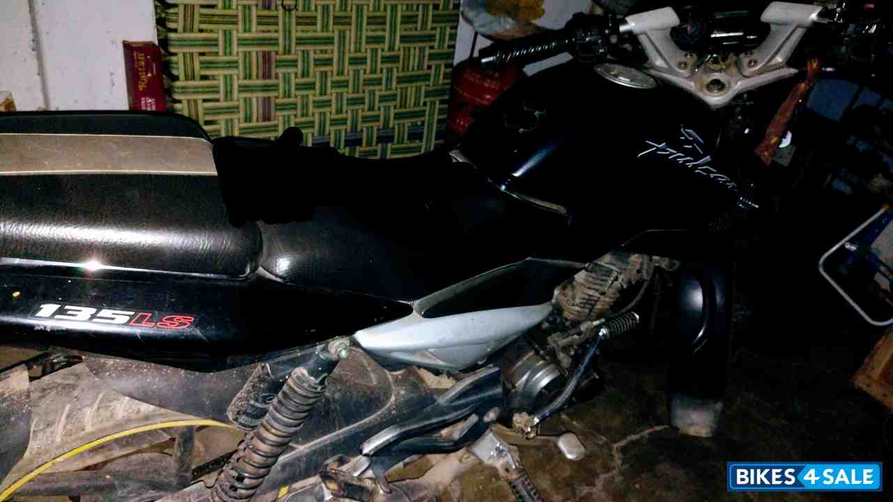 Bajaj Pulsar 135LS