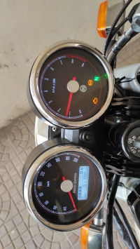 White Royal Enfield Continental GT 650 Twin