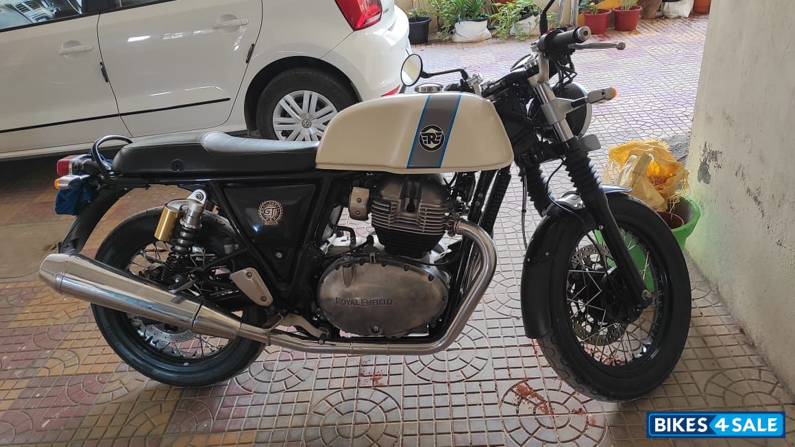 White Royal Enfield Continental GT 650 Twin
