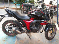 Black Red Suzuki Gixxer 150