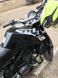 KTM Duke 200