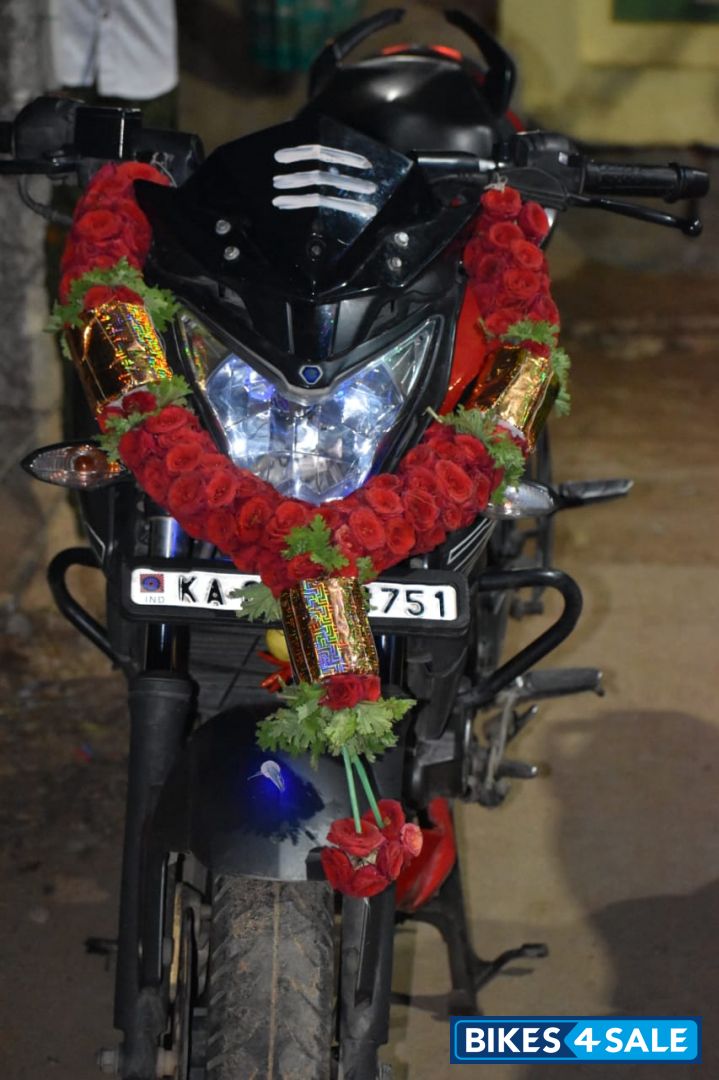 Bajaj Pulsar 200 NS