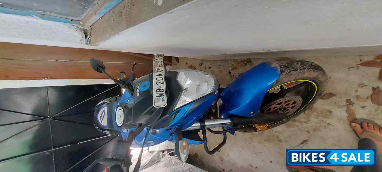 Blue Suzuki Gixxer ABS