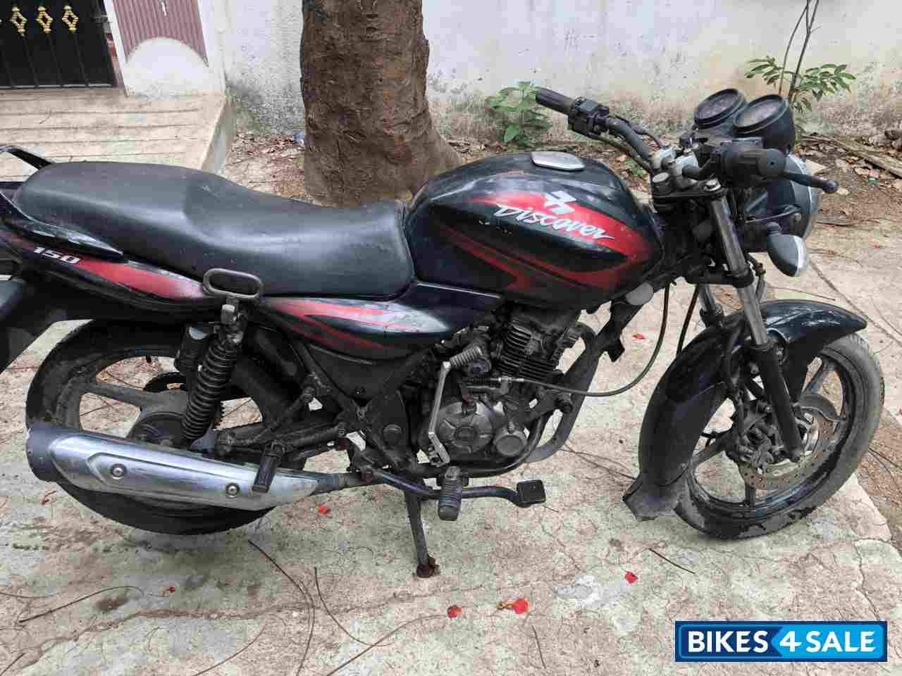 Bajaj Discover DTSi 150