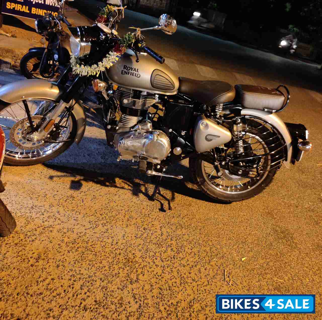 Royal Enfield Classic Gunmetal Grey