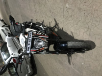 KTM Duke 200