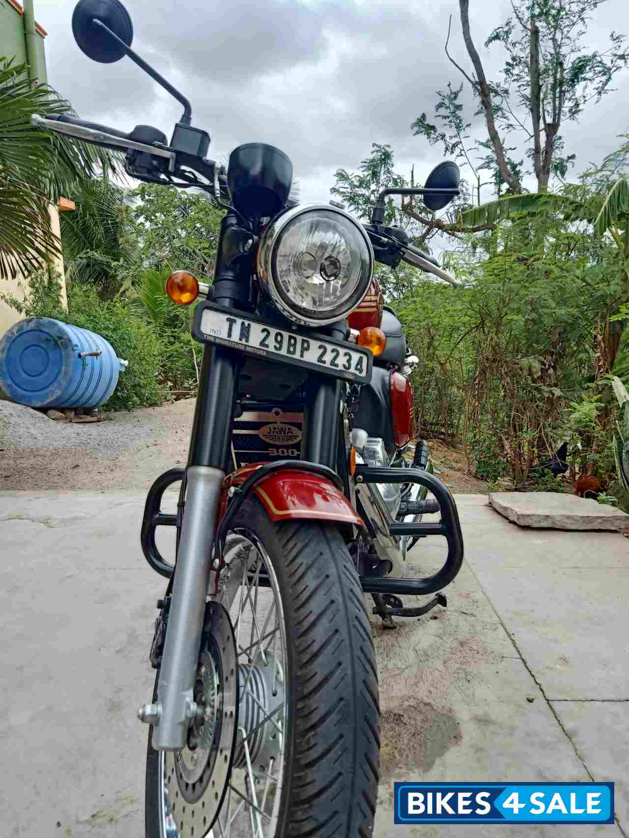 Comet Red Jawa 42 Dual Channel ABS Orion Red