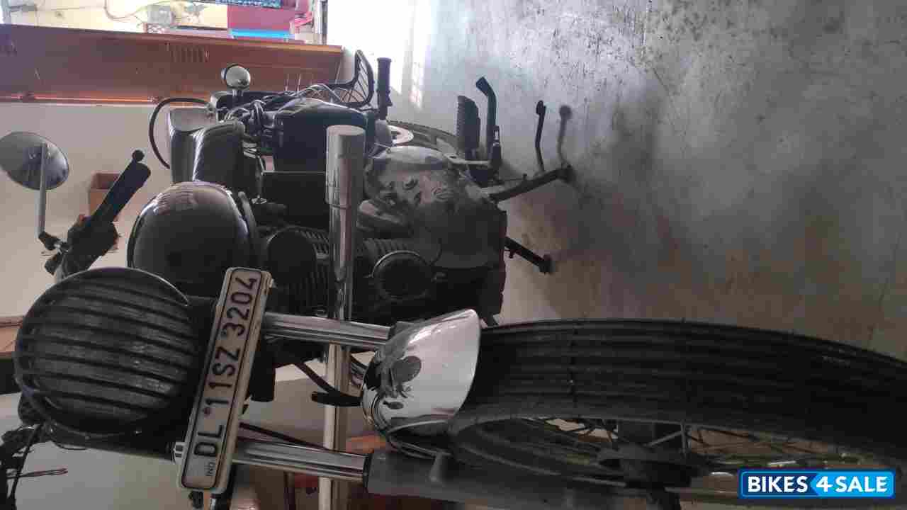 Royal Enfield Bullet 350 ES