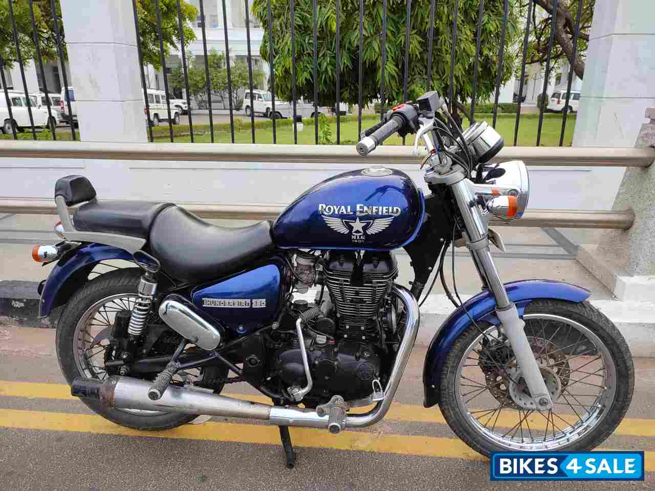 Royal Enfield Thunderbird 350