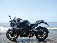 Black Bajaj Pulsar RS 200 ABS