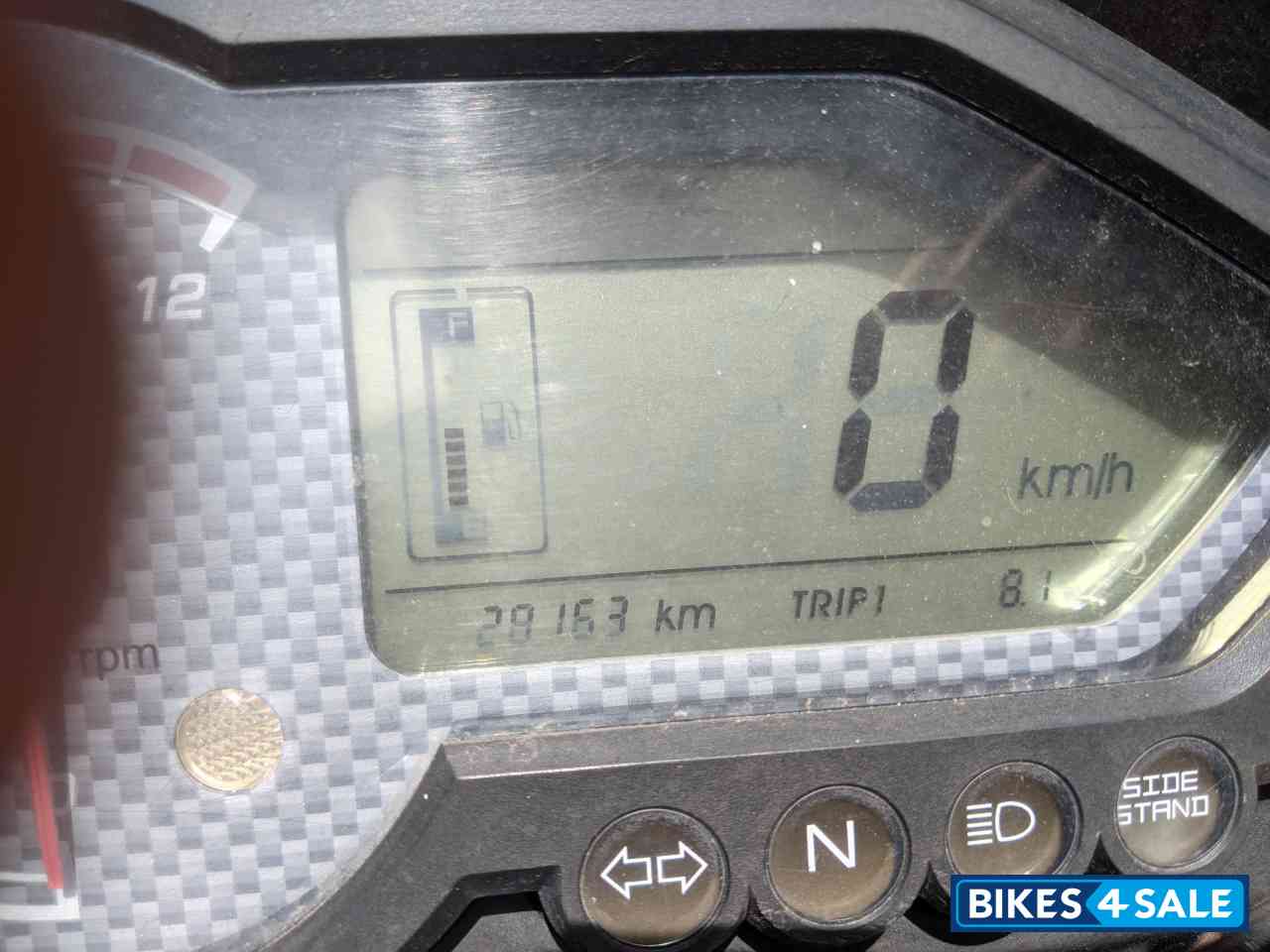 Black Bajaj Pulsar 180 DTSi Black Bajaj Pulsar 180 DTSi