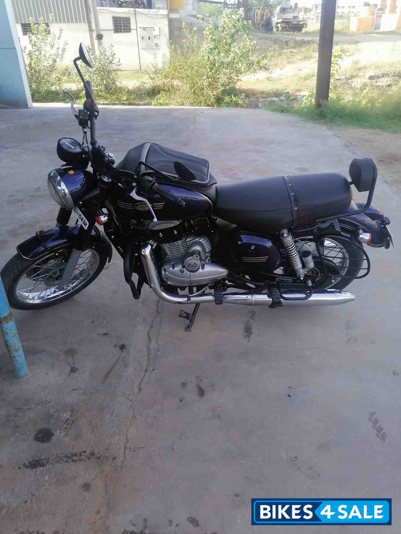 Jawa forty two BS6 Jawa forty two BS6
