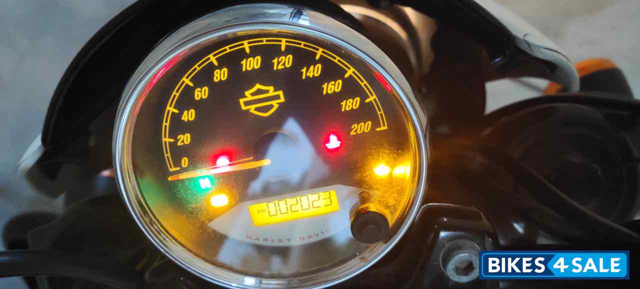 White Harley Davidson Street Rod