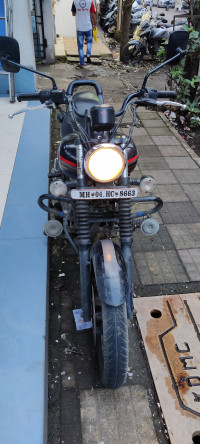 Bajaj Avenger 220 DTS-i