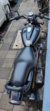 Bajaj Avenger 220 DTS-i