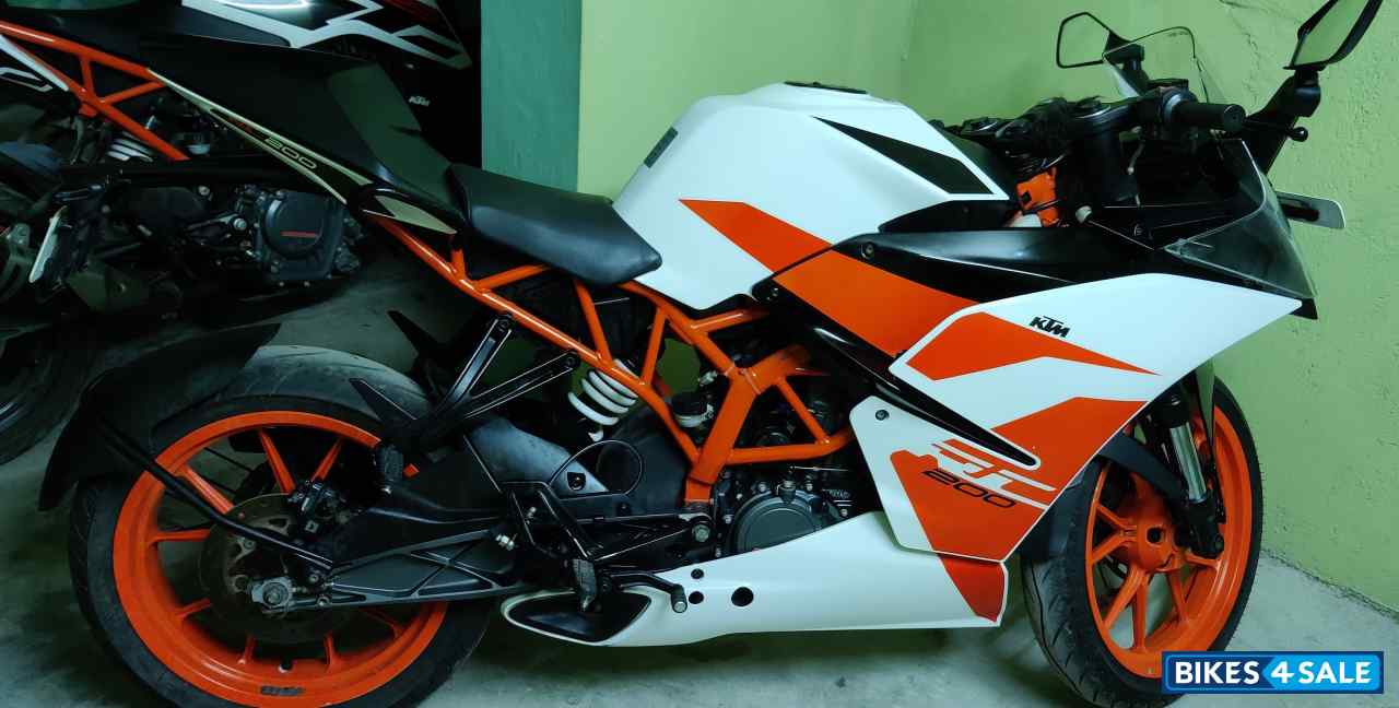 KTM RC 200