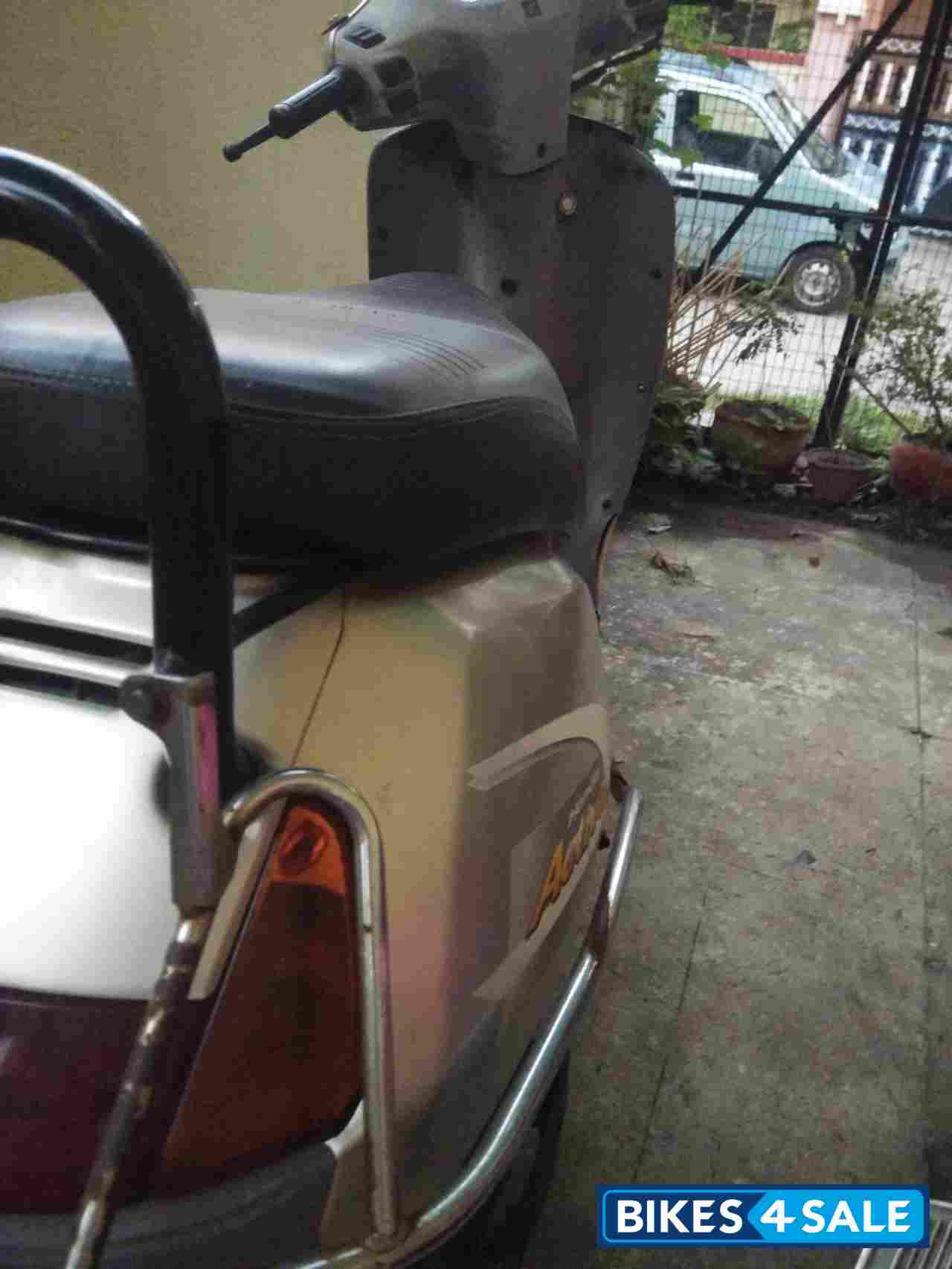 Silver Honda Activa Silver Honda Activa