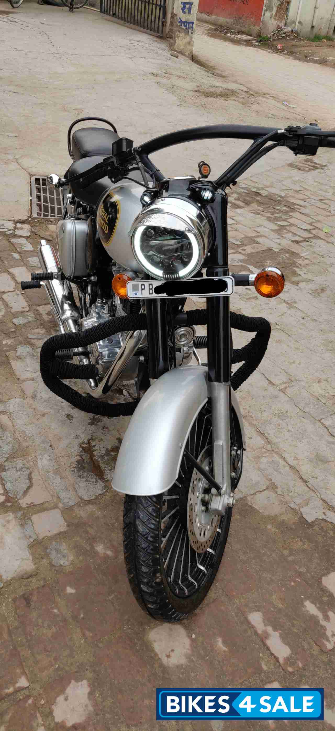 Royal Enfield Classic 350