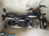 Blue Bajaj Avenger Street 150