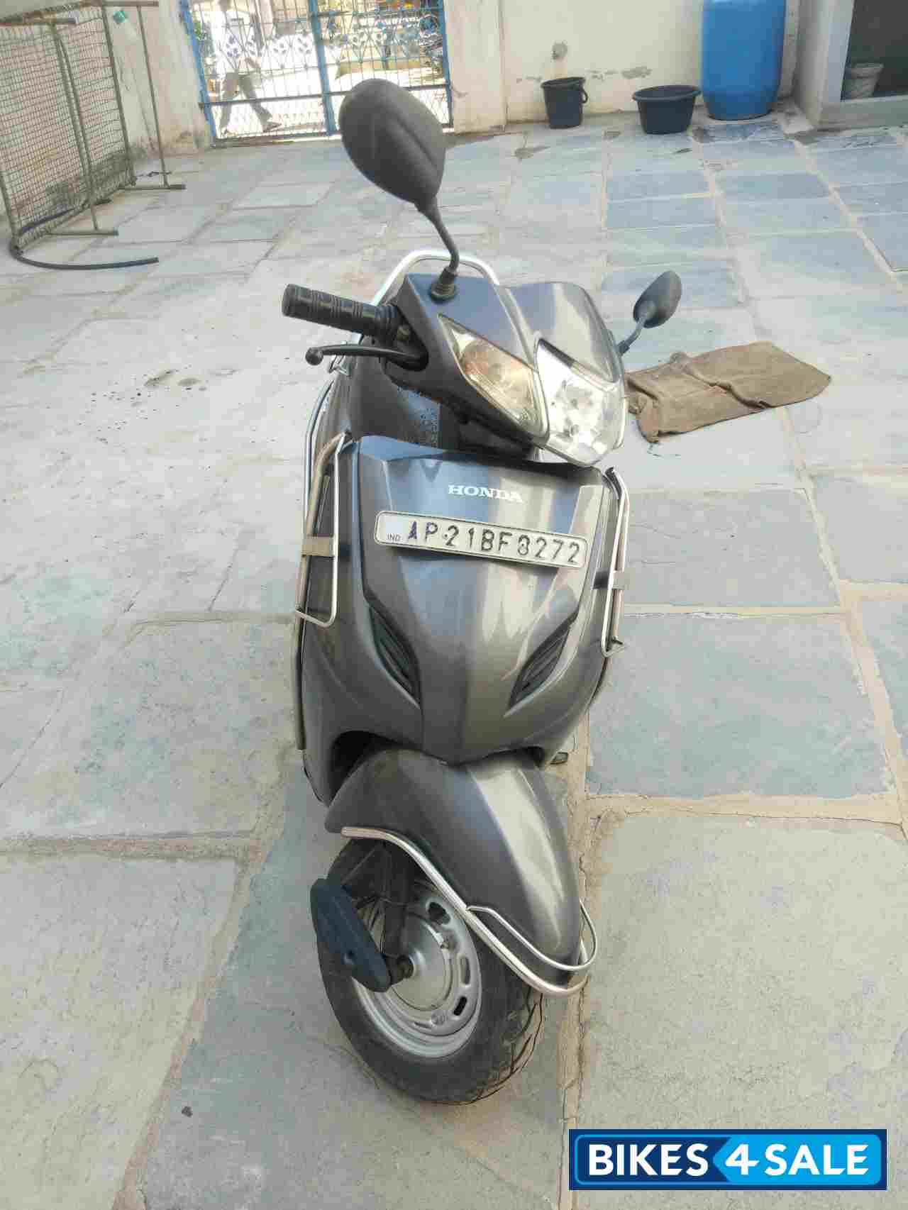 Grey Honda Activa 3G