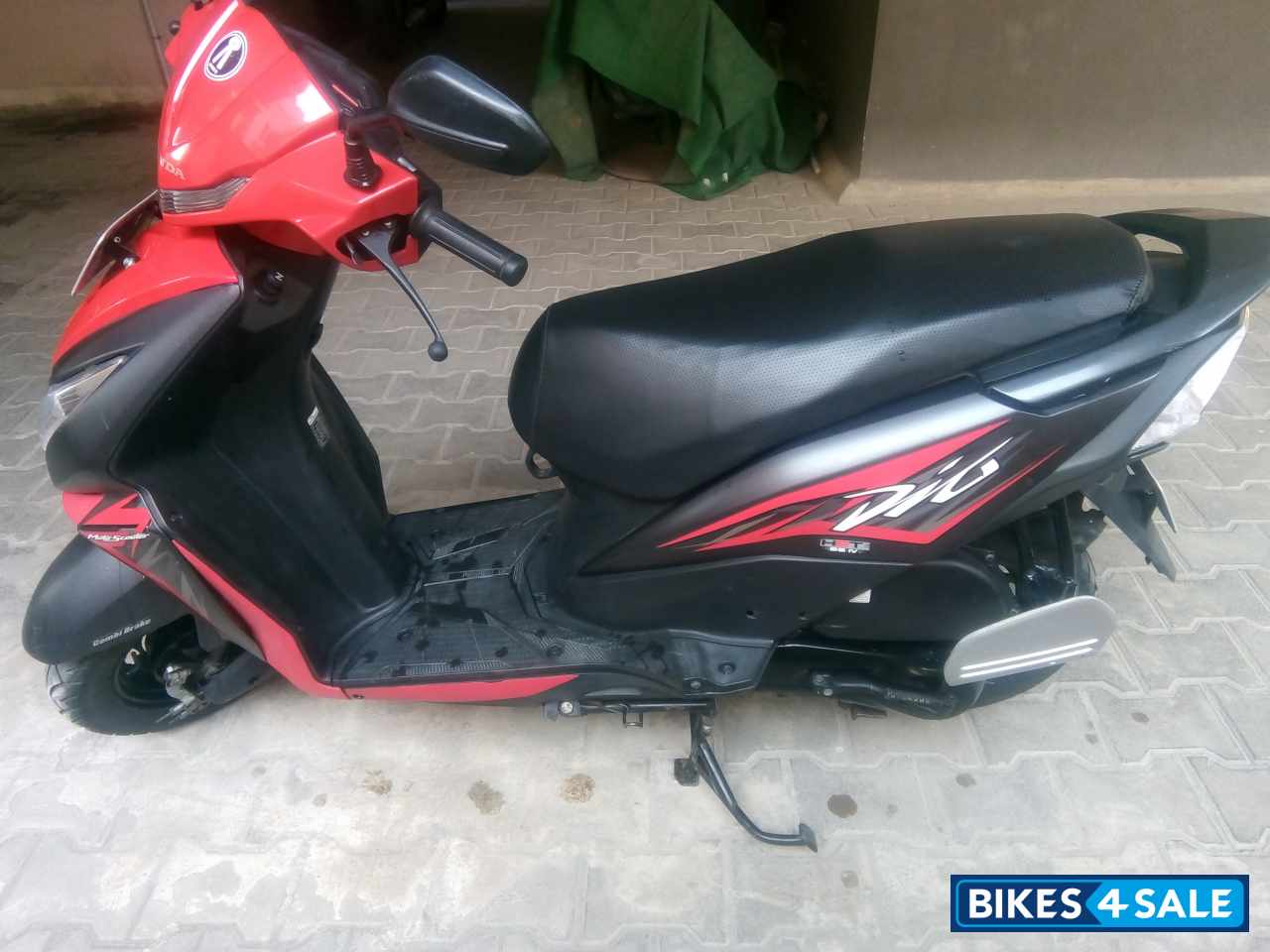 Red Honda Dio BS6