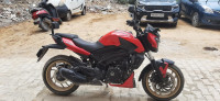 Red Bajaj Dominar 400