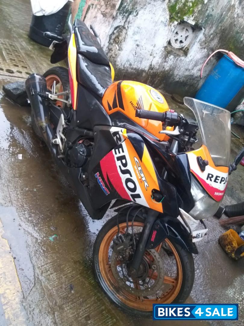 Honda CBR 250R ABS