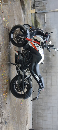 White & Black KTM Duke 200