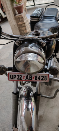 Black Royal Enfield Classic 350