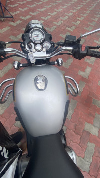 Silver Royal Enfield Classic 350 BS VI
