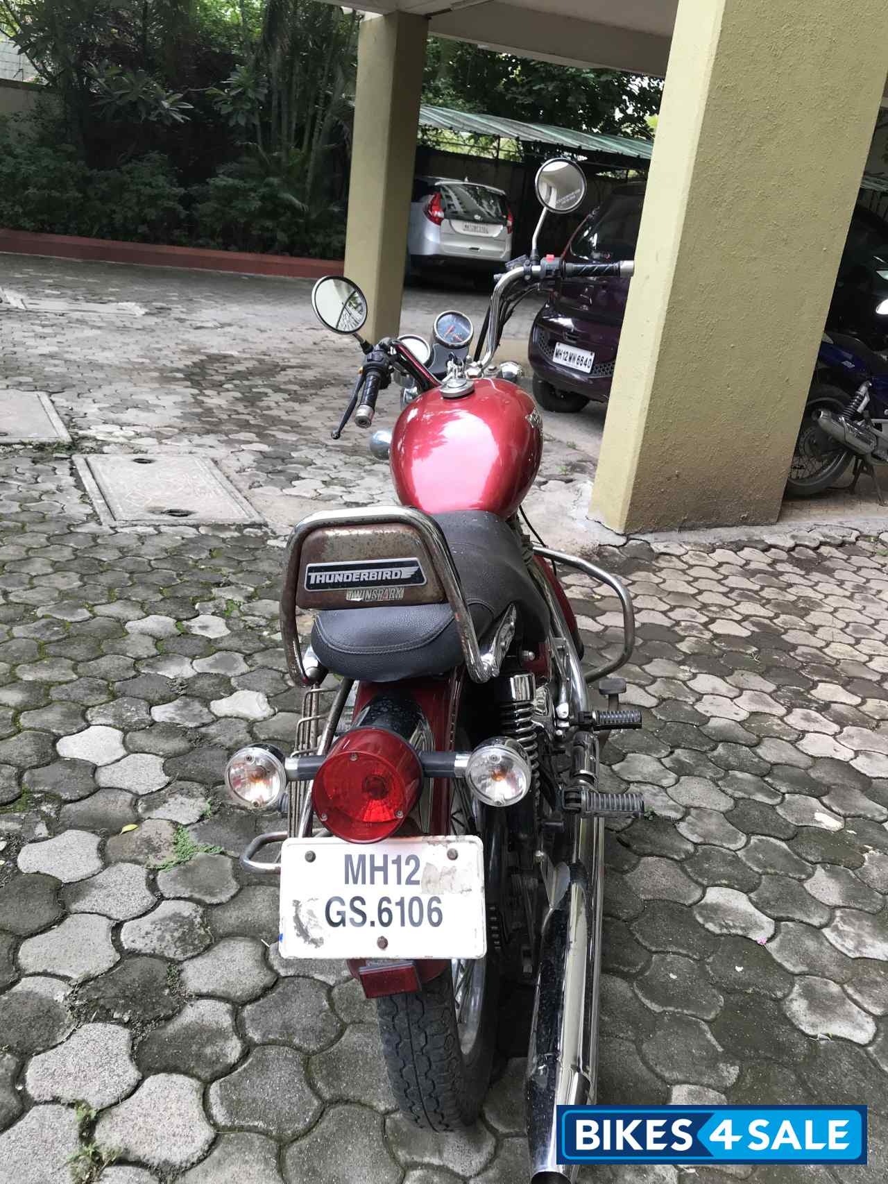 Royal Enfield Thunderbird TwinSpark 350