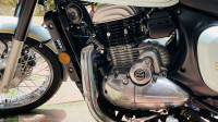 Jawa forty two BS6