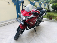 Candy Ruby Red Honda CBR 250R ABS