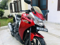 Candy Ruby Red Honda CBR 250R ABS