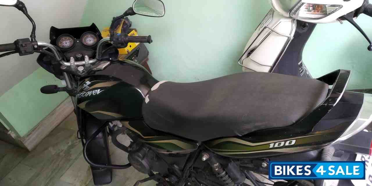 Bajaj Discover 100