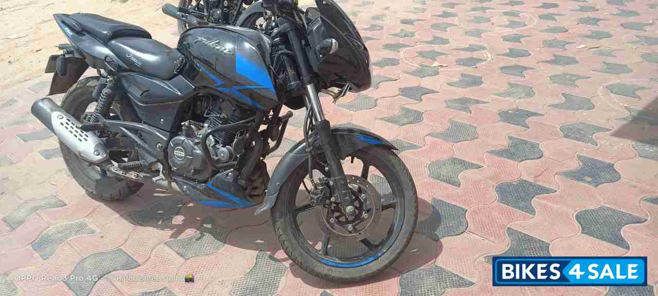 Blue Bajaj Pulsar 150 DTSi