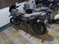 Black Bajaj Pulsar 220F