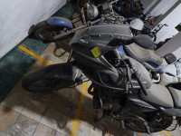 Black Bajaj Pulsar 220F