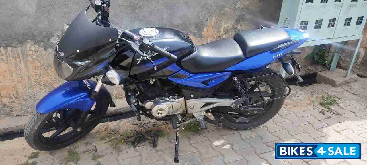 Bajaj Pulsar 180 DTSi