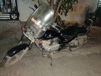 Bajaj Avenger 220 DTS-i