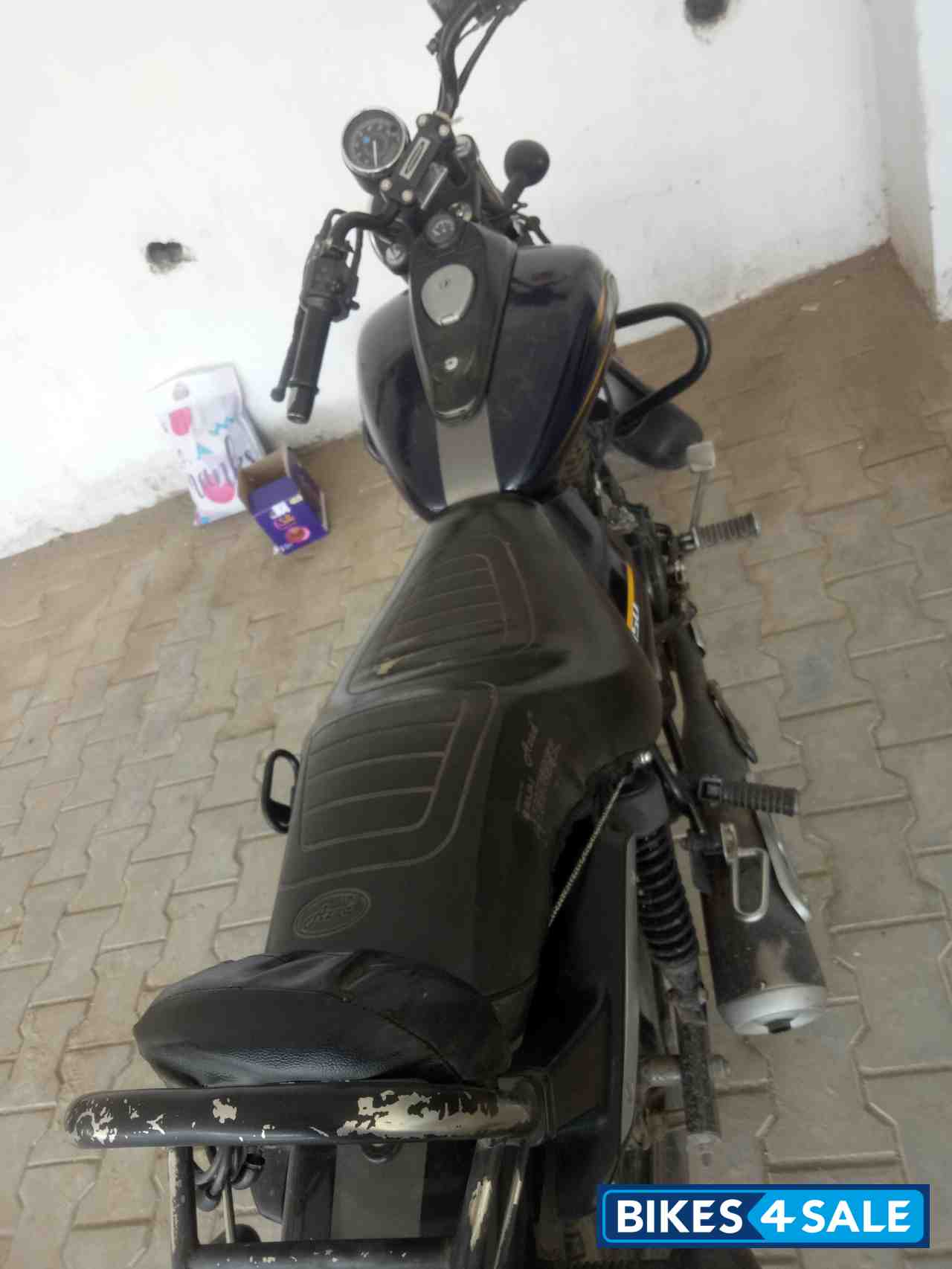 Blue Bkacj Bajaj Avenger Street 150
