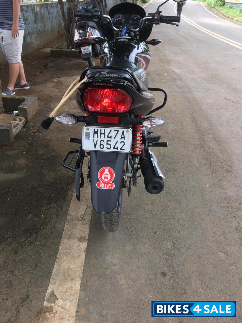 Black Honda CB Shine Black Honda CB Shine